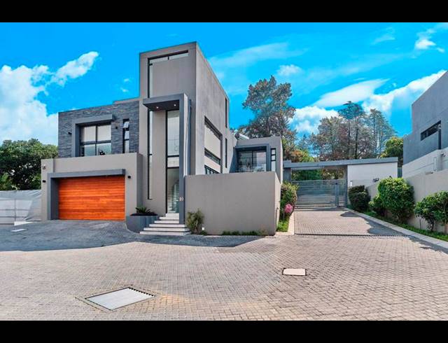 5 BEDROOM CLUSTER FOR SALE IN MORNINGSIDE